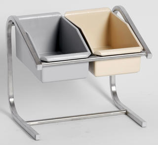 Ställ för besticklådor