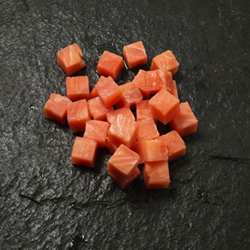 Laxfilétärningar 15x15x15mm Skinn & Benfri