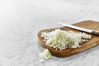 Gul Lök Tärnad 6mm