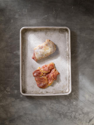 Gårdskyckling Klubbfilé med Skinn ca 150g ECC