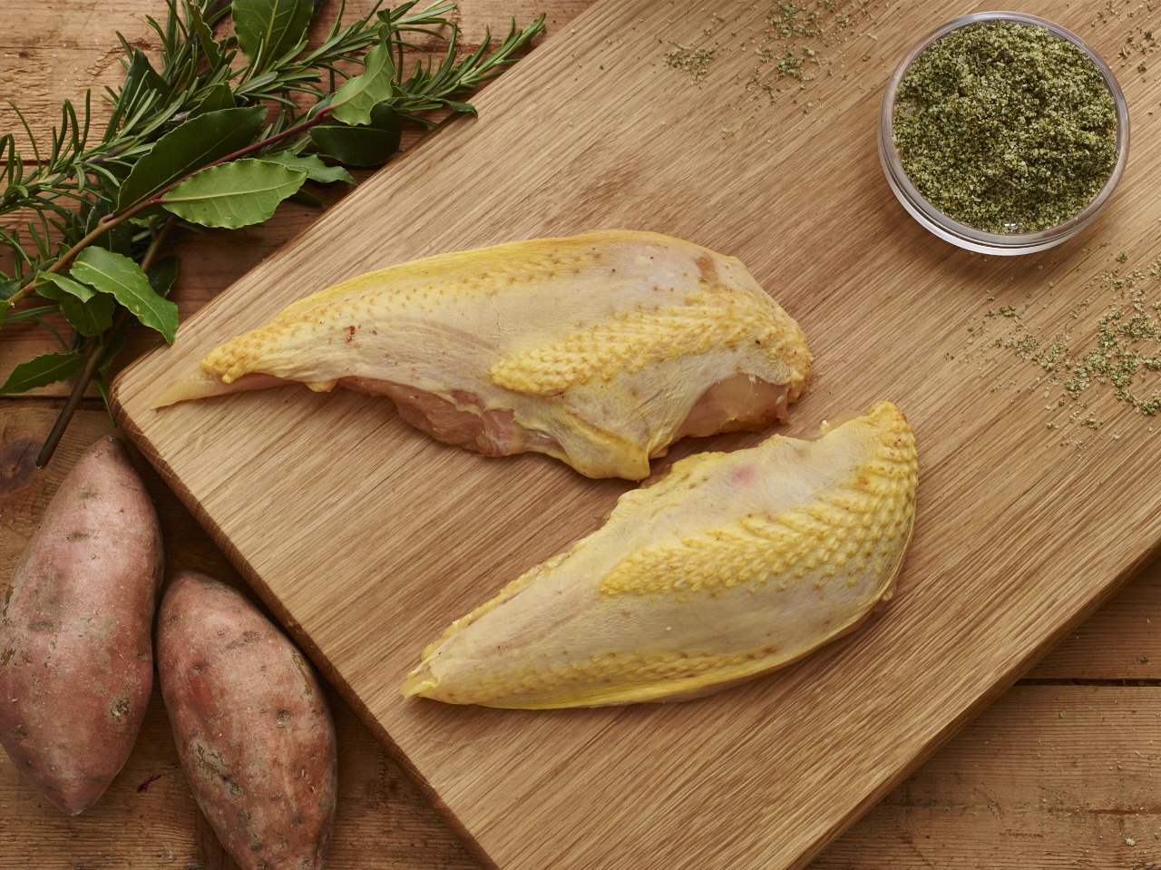 Majskycklingfilé med Skinn 150-200g ECC